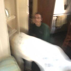 Meet your Posher, Leah